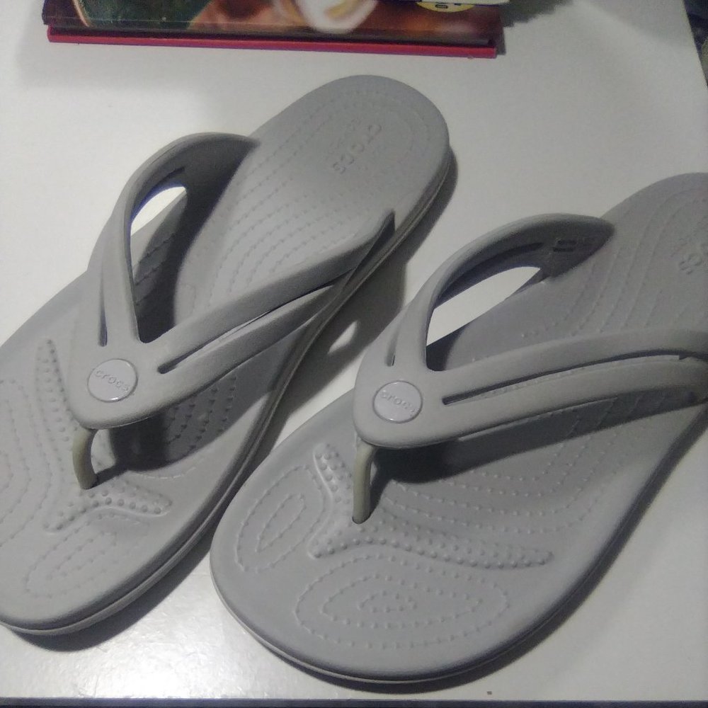 Crocs Thong Sandals